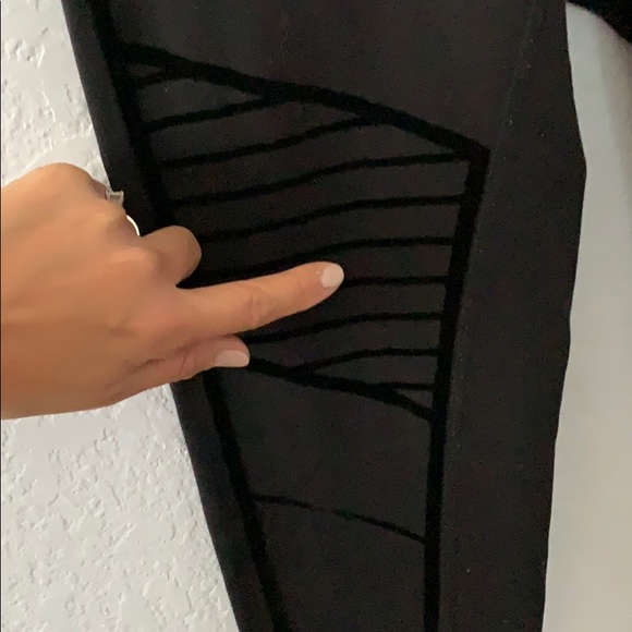 ALO Flocked High-waist Motto Legging Black XS - Picture 8 of 9